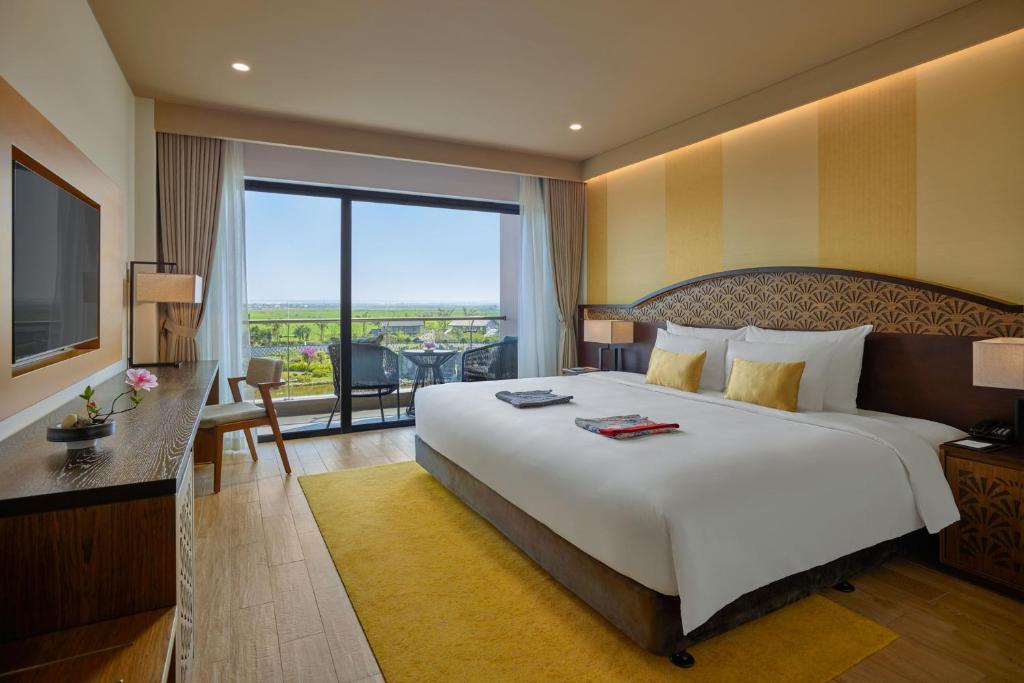 Deluxe Room with Onsen Access