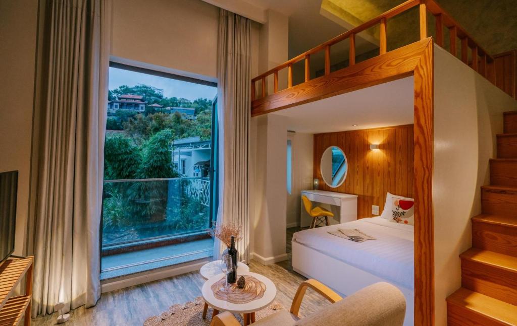 Duplex Quadruple City View