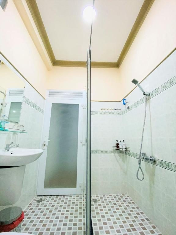 Phòng Có Giường Cỡ Queen Với Ban Công