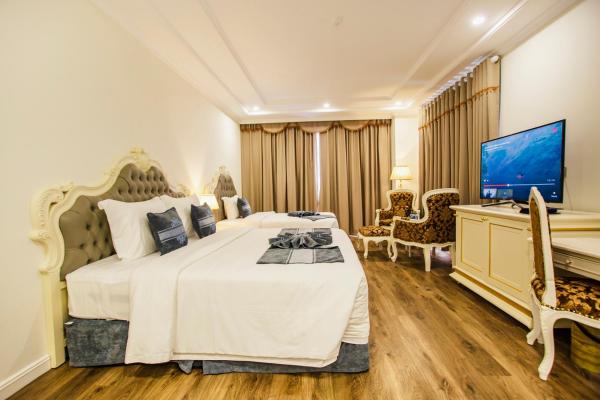 Suite Gia Đình