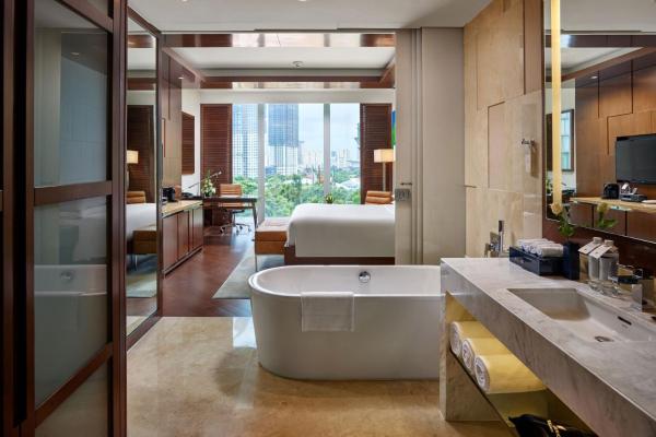 Phòng Deluxe 1 Giường Cỡ King