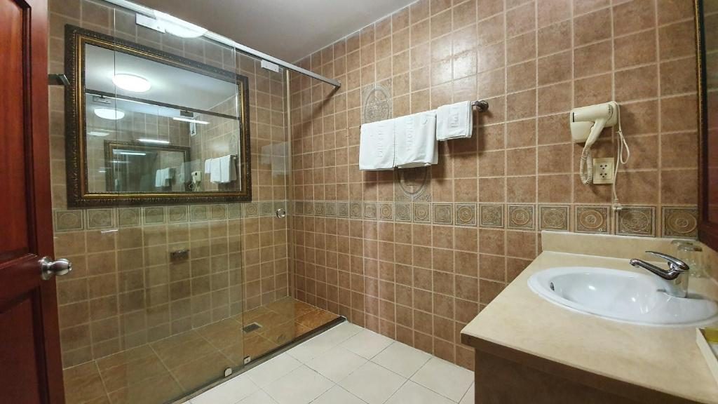 Suite Nhìn Ra Thành Phố