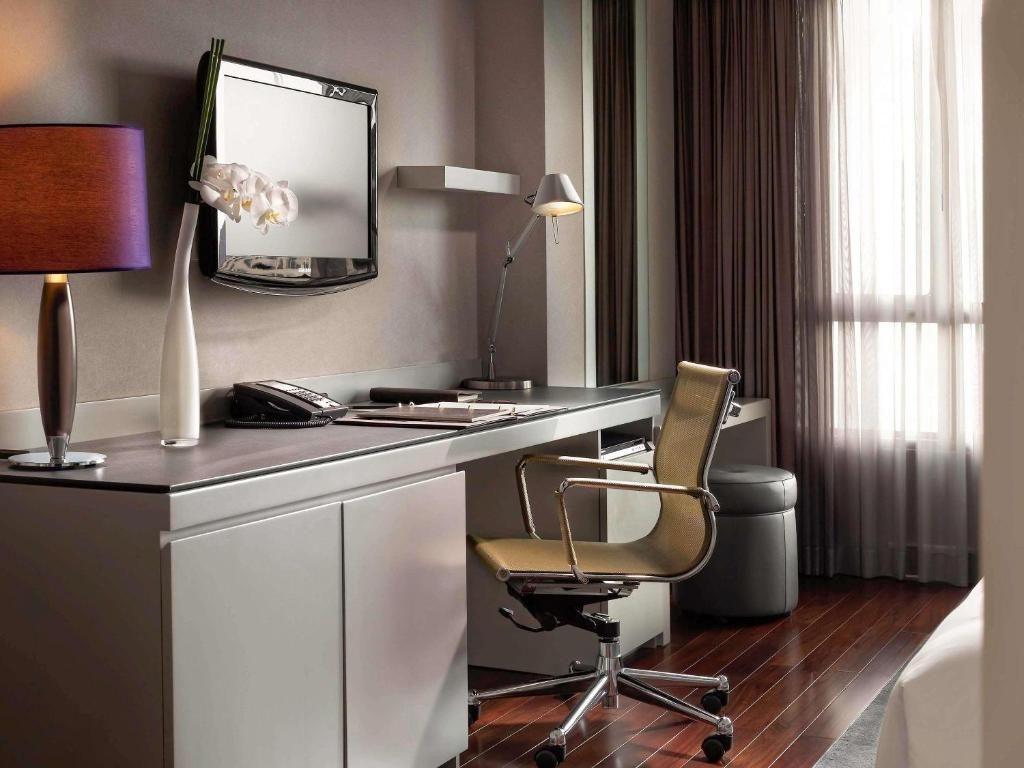 Phòng Luxury 2 Giường Đơn Nhìn Ra Thành Phố