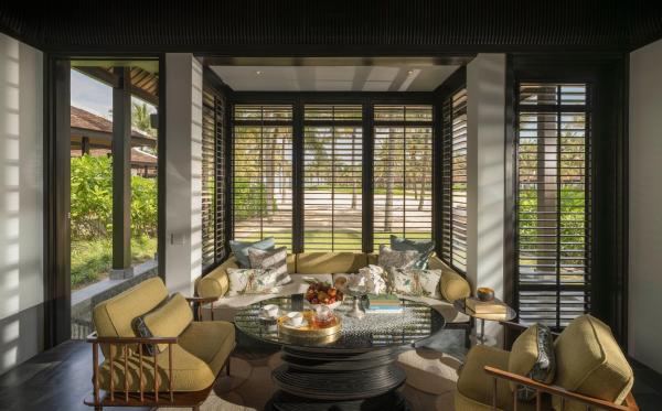 One Bedroom Villa – Room Rate inclusive of breakfast for 2 adults
