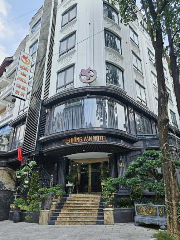 Hồng Vận Hotel