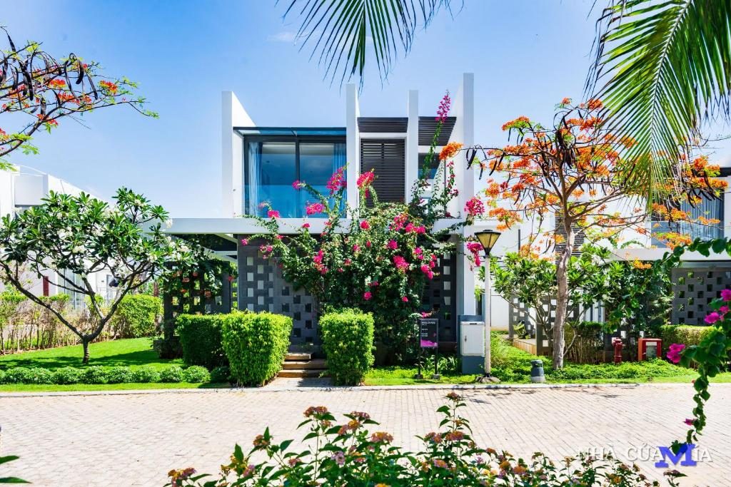 Oceanami Private Beach Villa Homestay – Long Hai Vung Tau