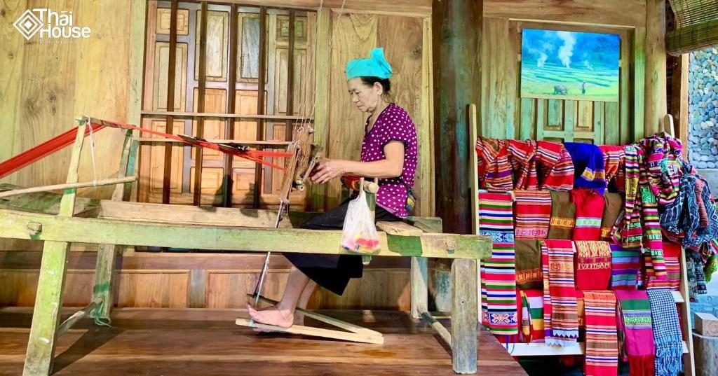 Căn hộ nhìn ra Núi