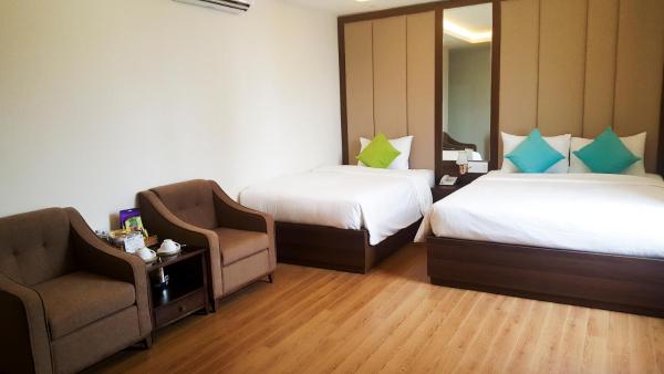 Phòng Deluxe Giường Đôi/2 Giường Đơn Nhìn Ra Thành Phố