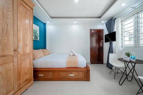 Cozrum Homes – Retro House