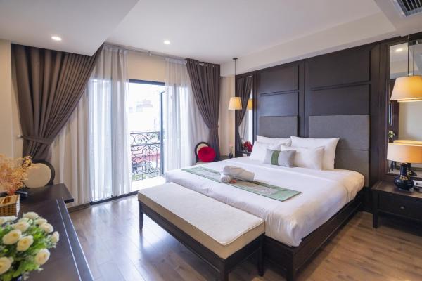 Suite Gia Đình Có Ban Công
