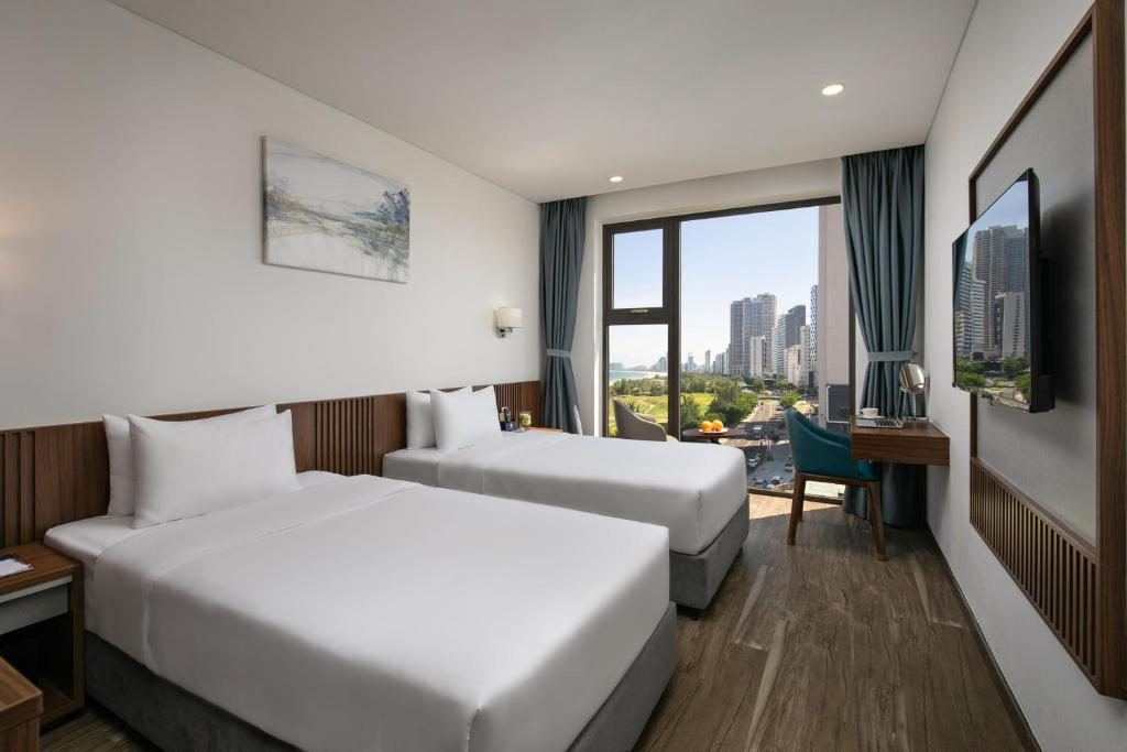 Phòng Deluxe Đôi hoặc có có 2 giường đơn có tầm nhìn ra quang cảnh xung quanh