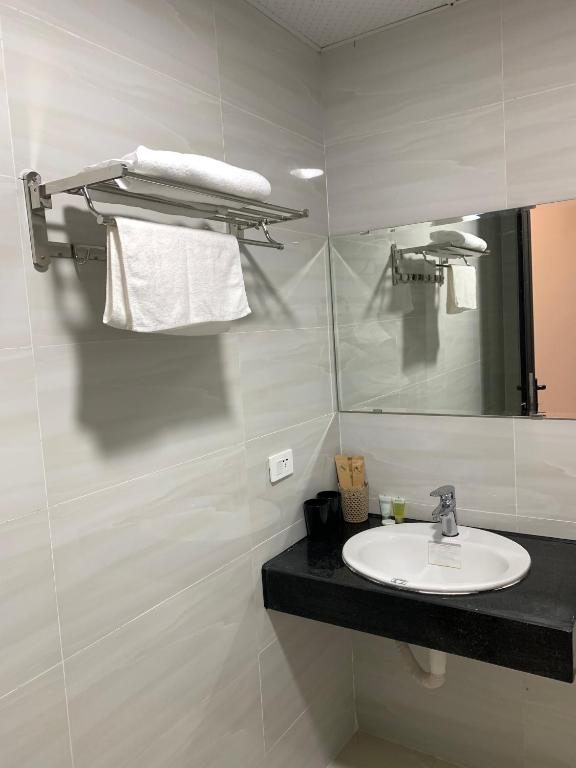 Phòng Giường Đôi Có Phòng Tắm Riêng