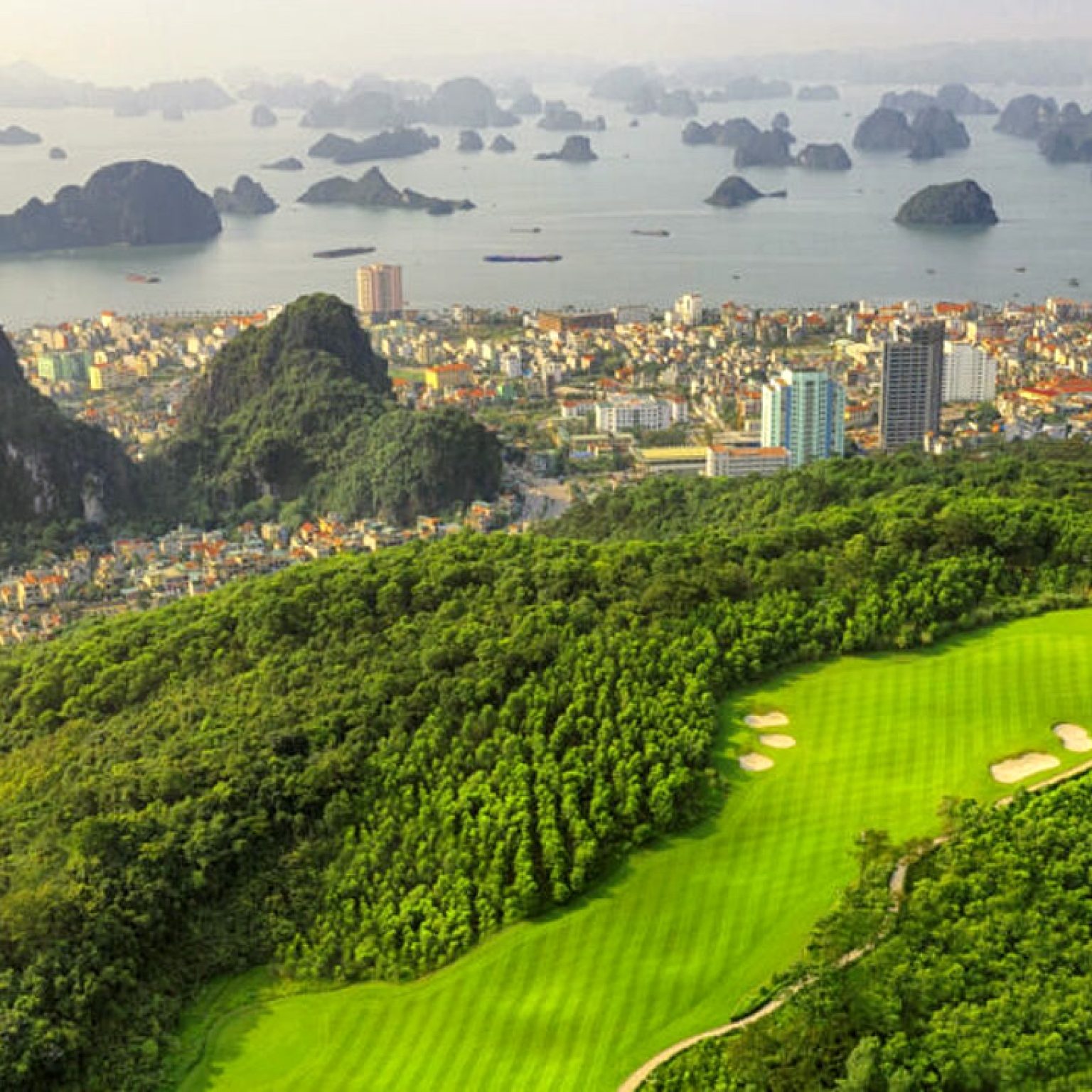 FLC Hạ Long Golf & Resort